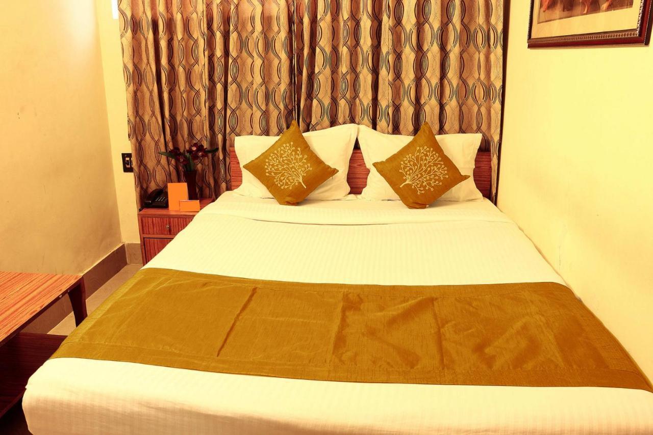 Shila International Hotel Kalkutta Kültér fotó