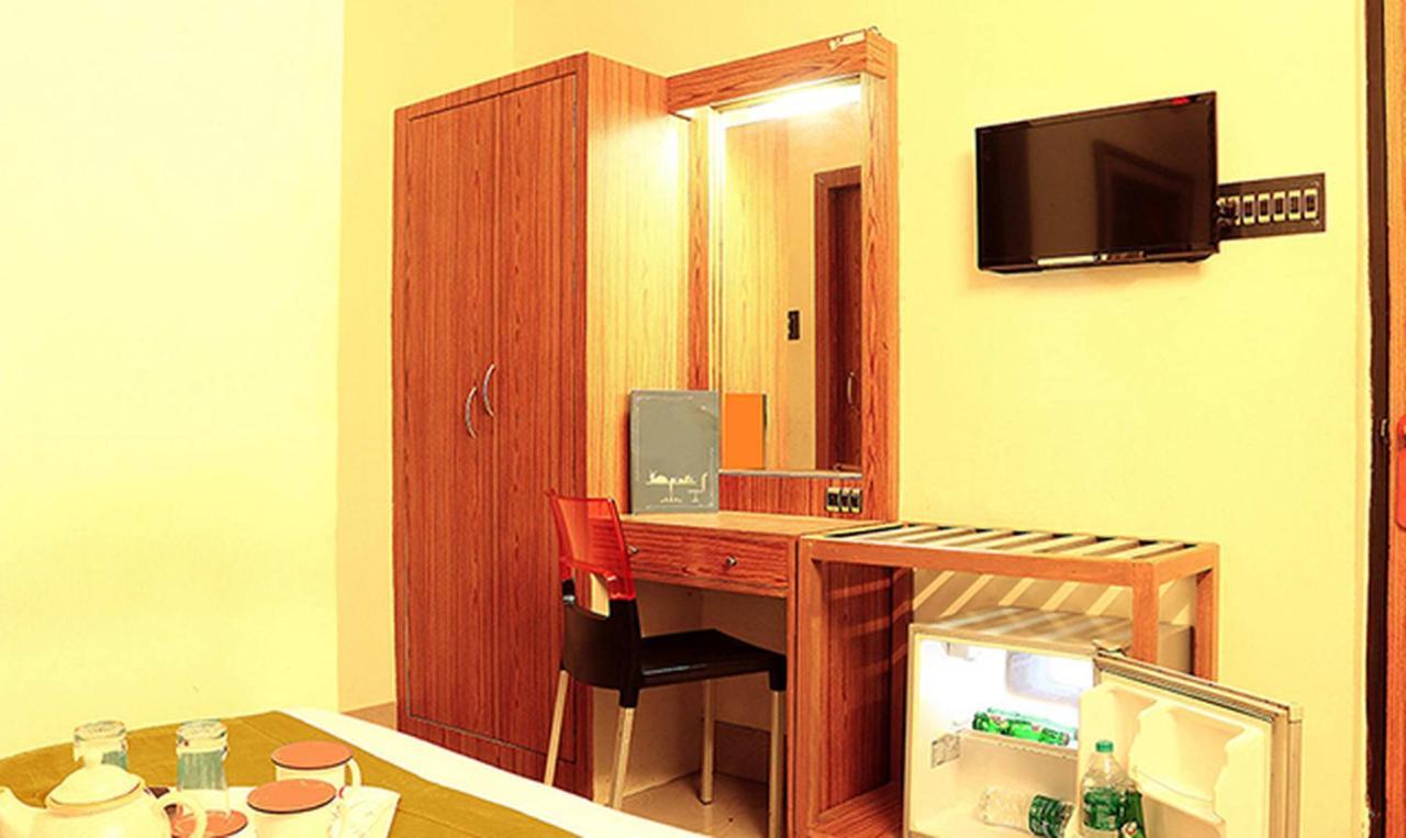 Shila International Hotel Kalkutta Kültér fotó