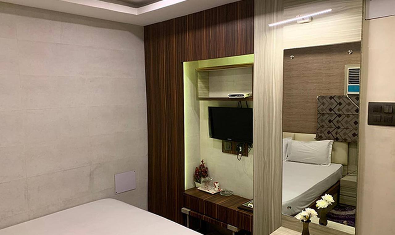 Shila International Hotel Kalkutta Kültér fotó